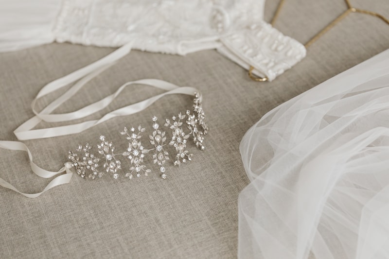 Designing a Bridal Look That Stands Out: A Comprehensive Guide